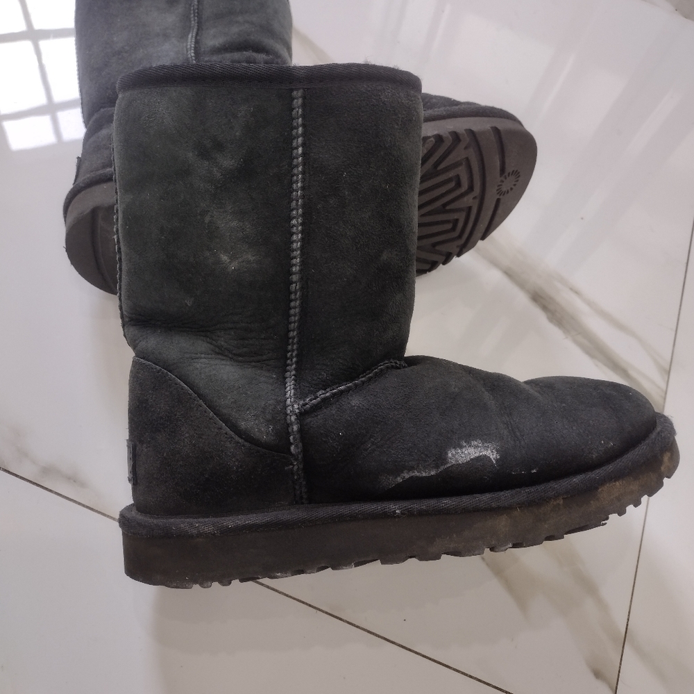 Ugg Ugg Ugg - image 7